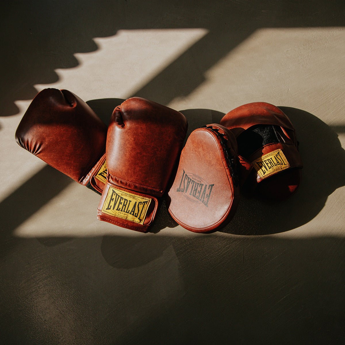 Guantes de Box 1910 Moka Everlast - Everlast MéxicoGuantes de Box 1910 Moka Everlast